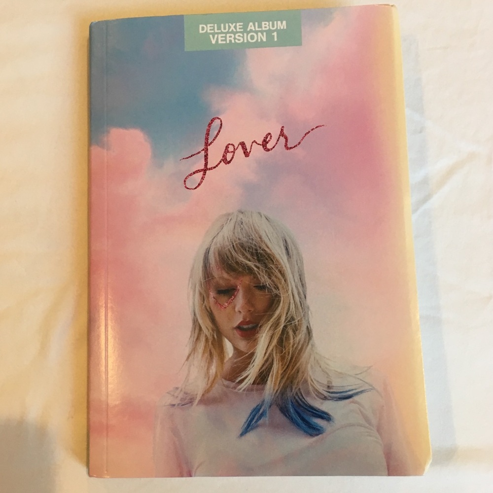 Taylor Swift “Lover” CD, Version 1